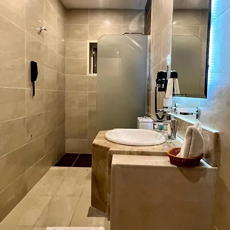 Lolia Hotel Ras Tanura Exterior photo