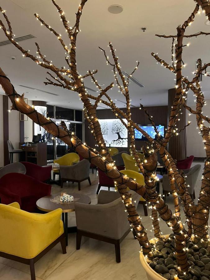 Lolia Hotel