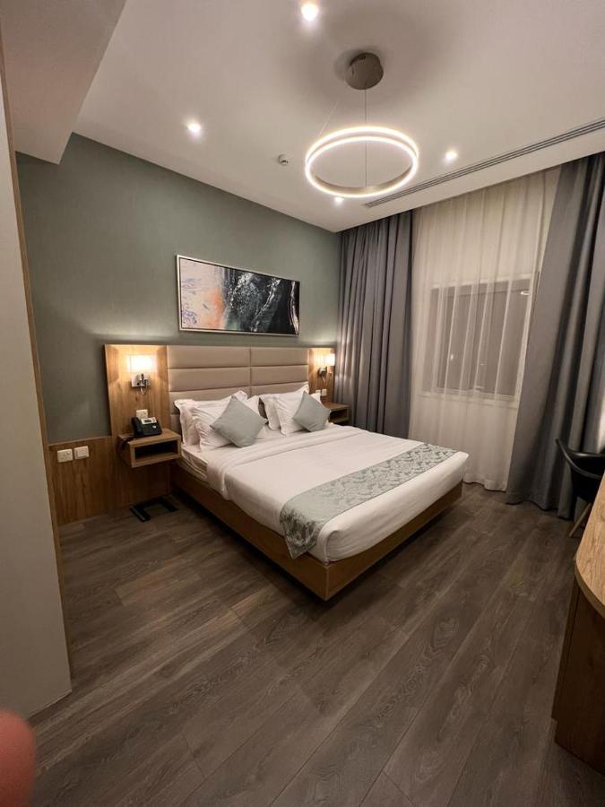 Lolia 4* Ras Tanura